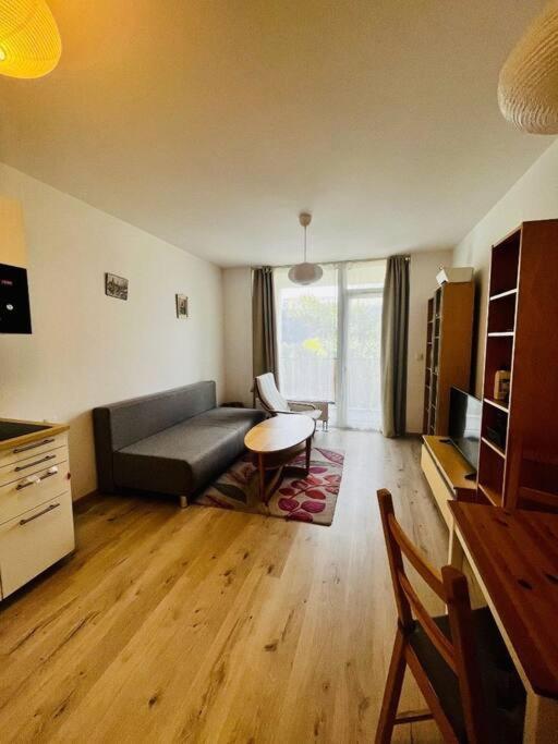 Apartman V Bratislave Apartment Bratislava Bagian luar foto